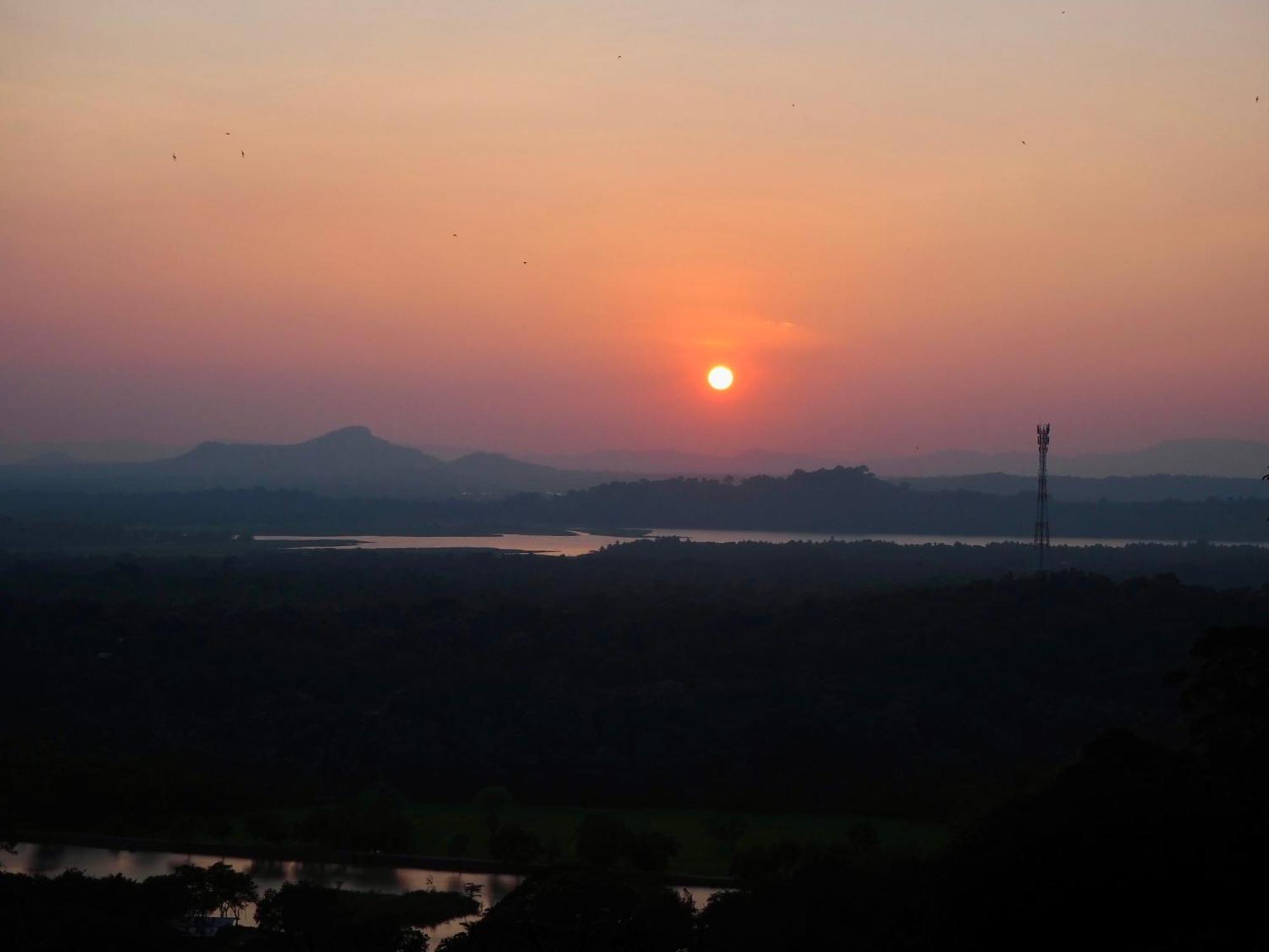 Ridge Boundary View Apartment Dambulla Ngoại thất bức ảnh